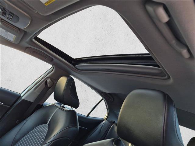 Certified 2022 Toyota Camry SE w/ Convenience Package FWD image 14