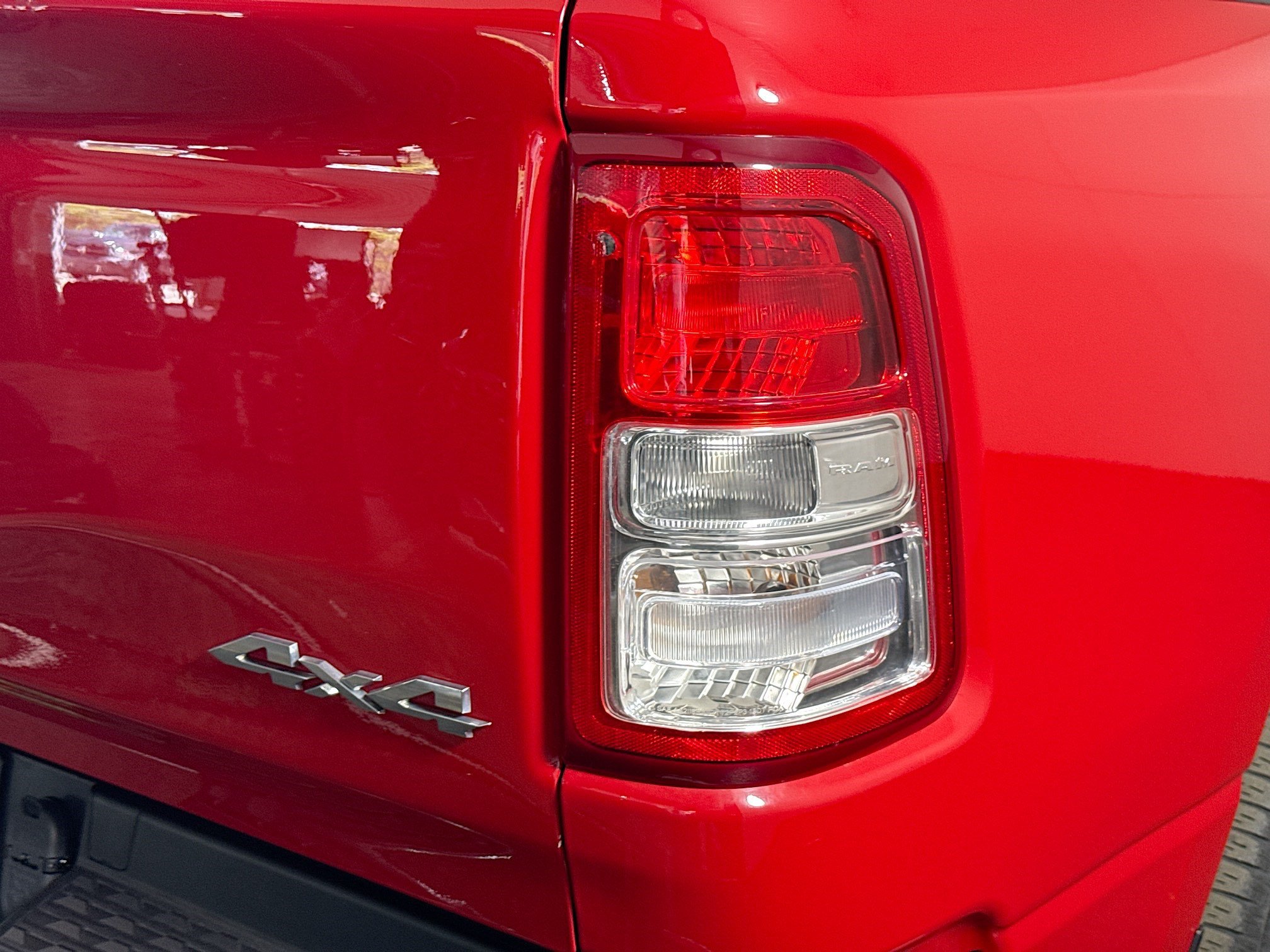 Used 2022 RAM 1500 Big Horn AWD/4WD image 34