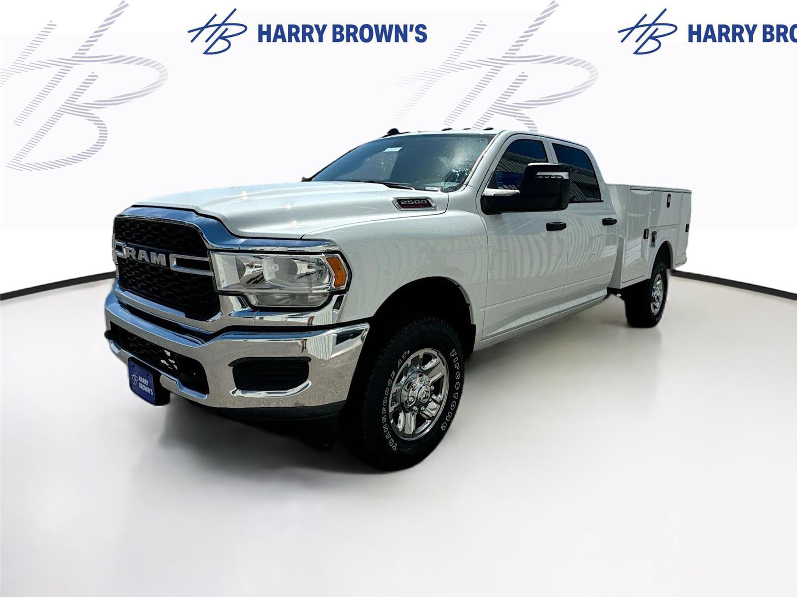 New 2024 RAM 2500 Tradesman w/ Chrome Appearance Group
