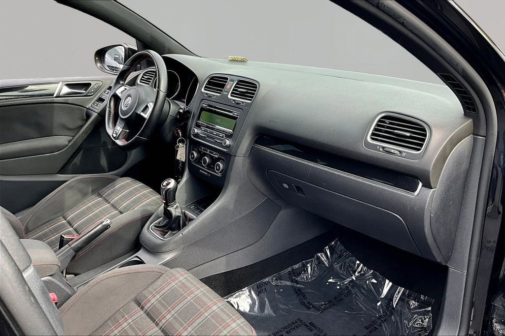 Used 2013 Volkswagen GTI 4-Door FWD image 22