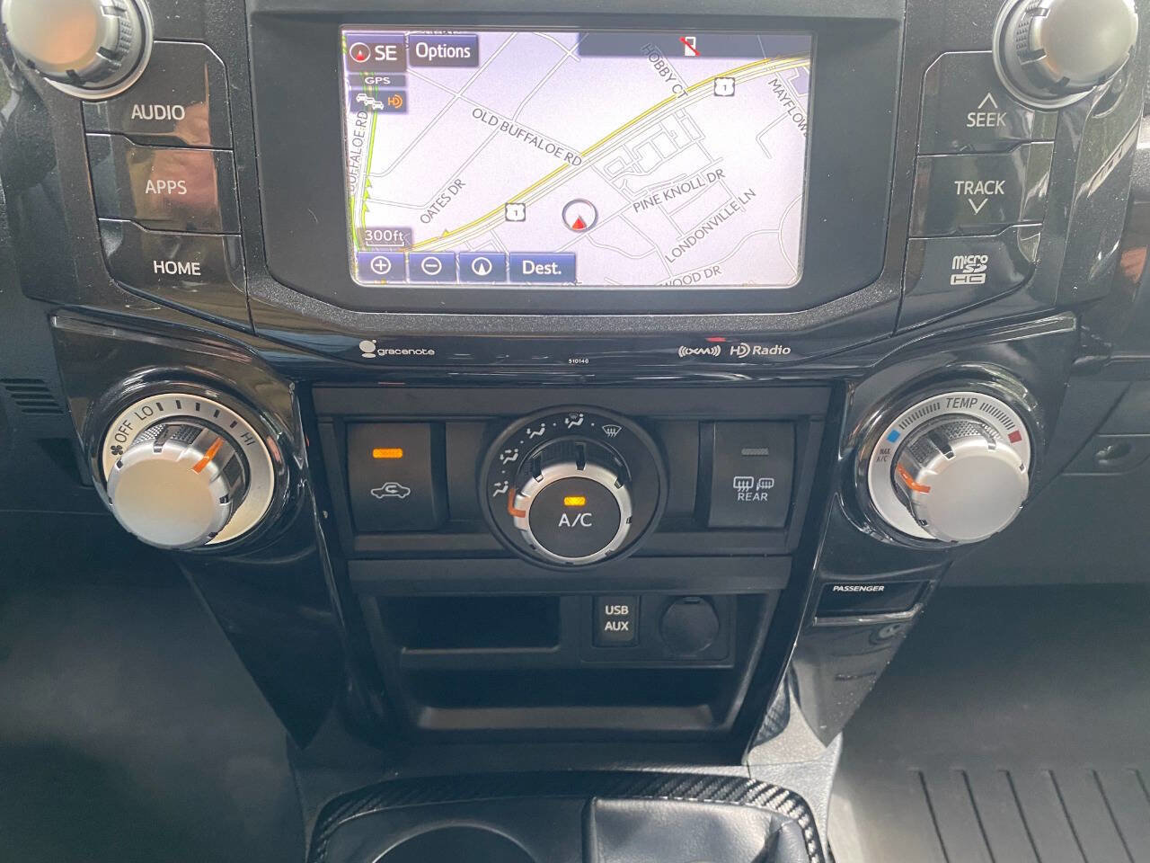Used 2017 Toyota 4Runner TRD Pro AWD/4WD image 32