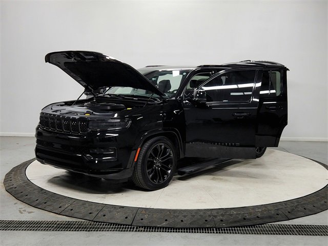 Used 2024 Jeep Grand Wagoneer Series II w/ Quick Order Packagew 28T image 11