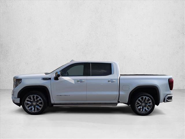 Used 2023 GMC Sierra 1500 Denali w/ Denali Reserve Package AWD/4WD image 17