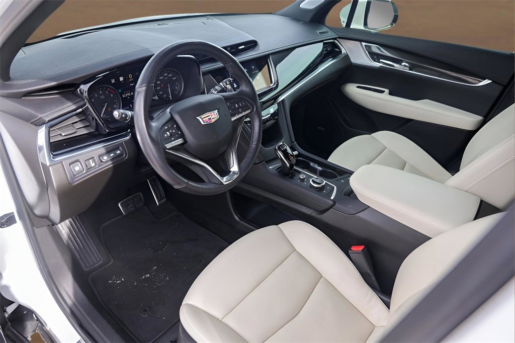 Certified 2023 Cadillac XT6 Sport w/ Technology Package image 10