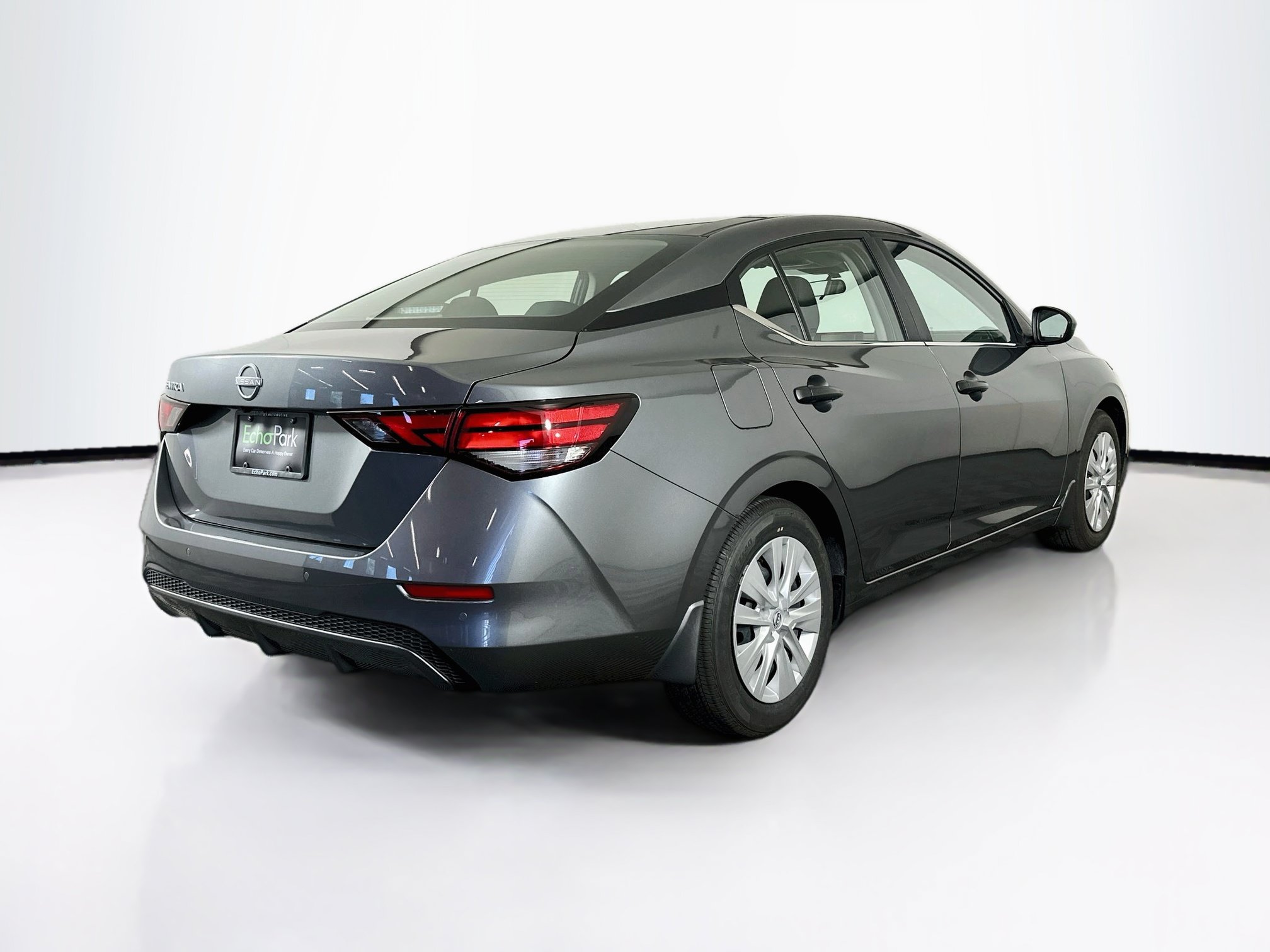 Used 2025 Nissan Sentra S FWD image 9