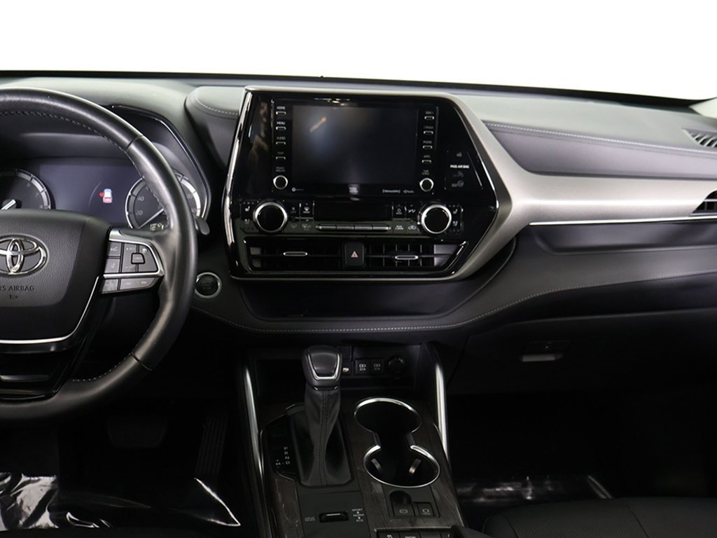 Used 2020 Toyota Highlander Limited image 38