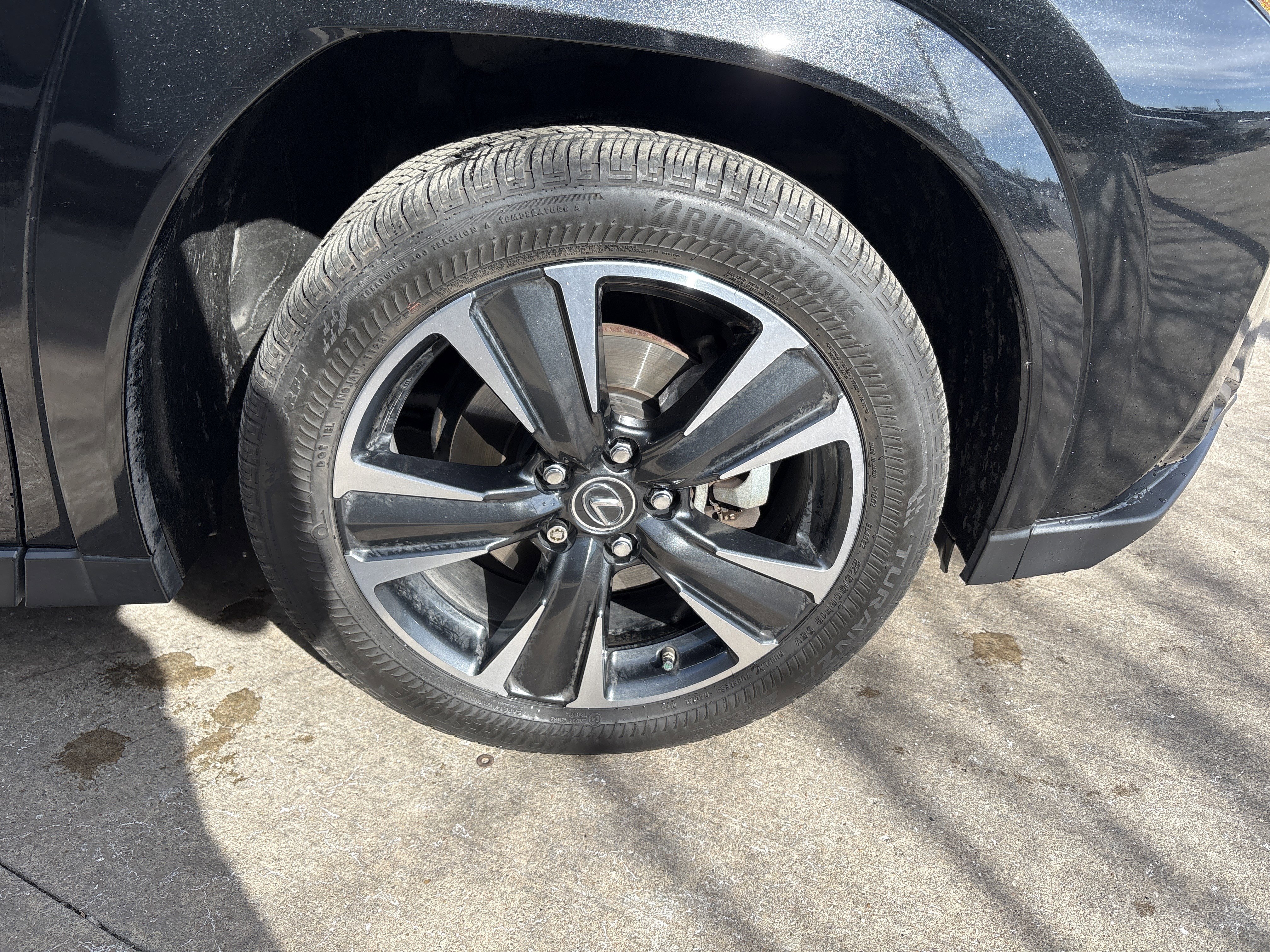 Used 2022 Lexus UX 250h w/ Premium Package image 13