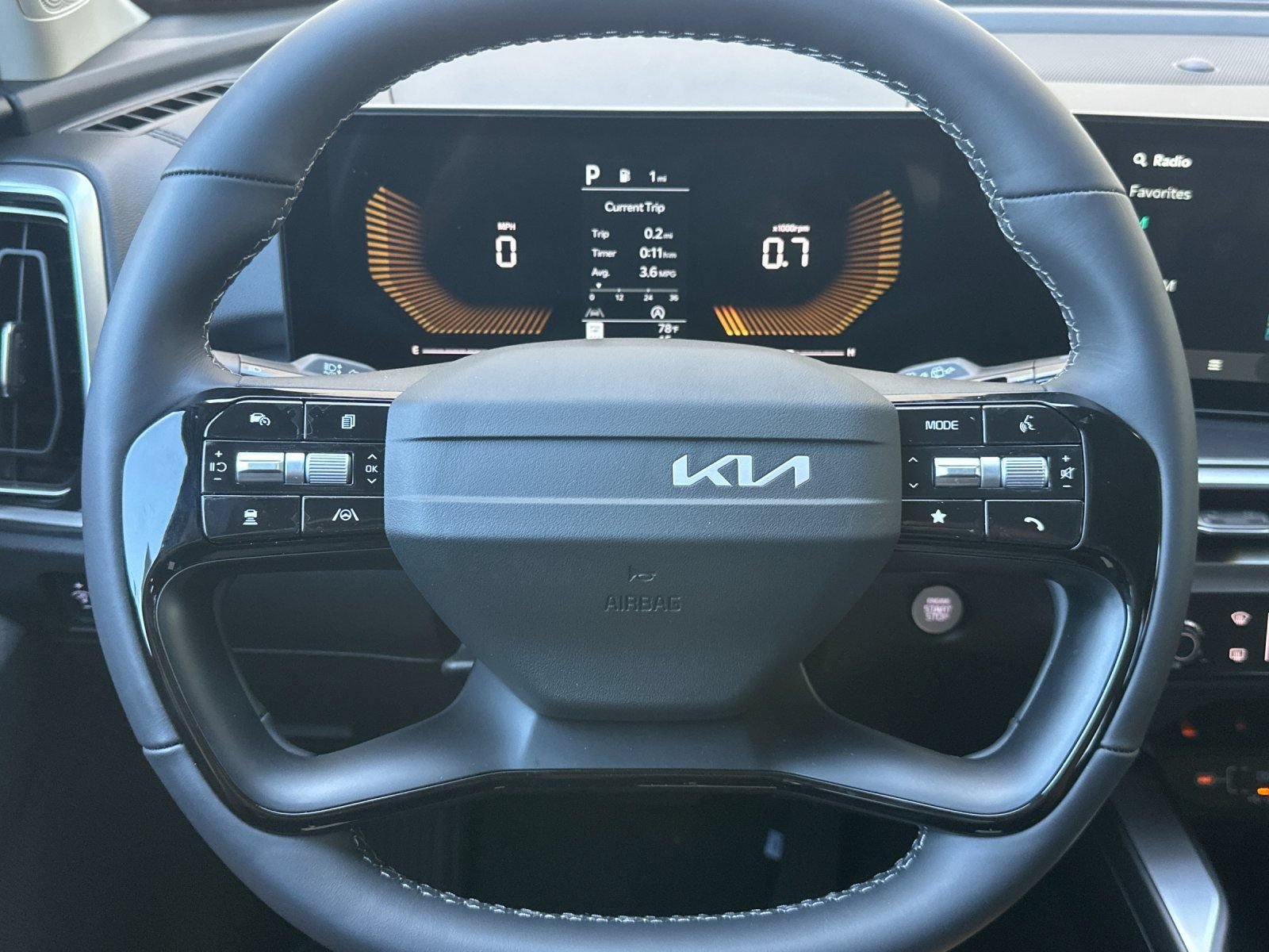 New 2026 Kia Sorento LX FWD image 24