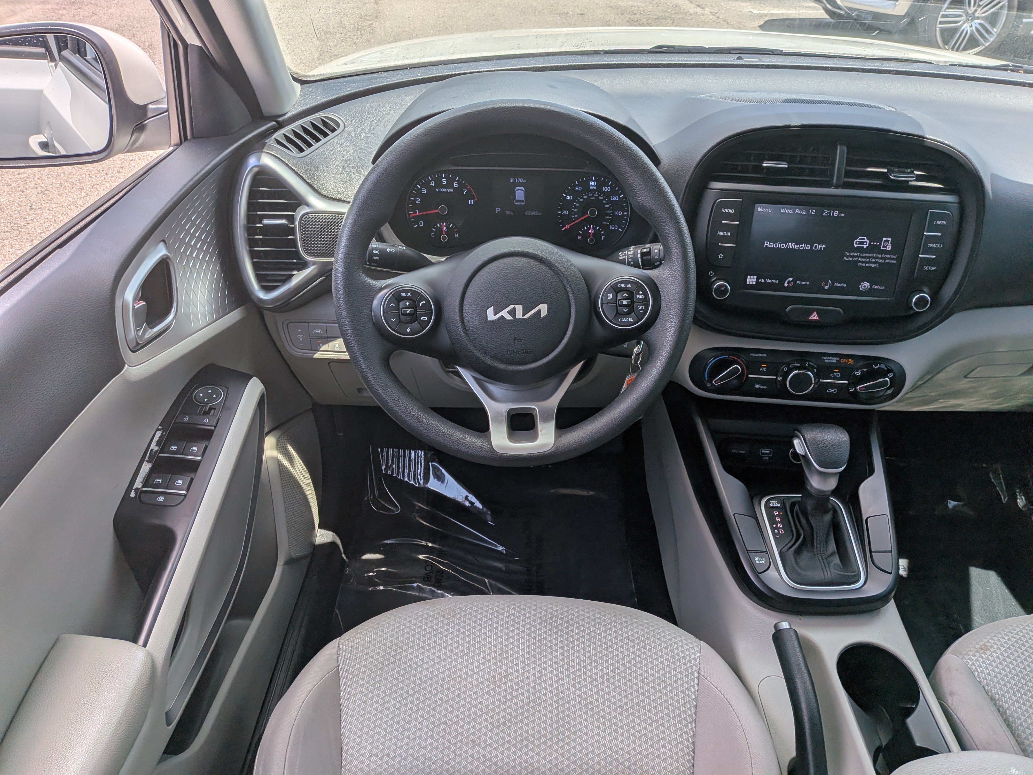 Used 2022 Kia Soul LX w/ Technology Package FWD image 16