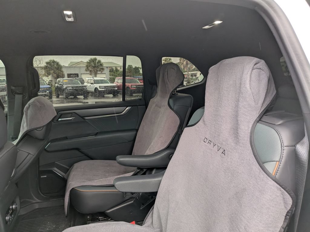 Used 2024 GMC Acadia AT4 AWD/4WD image 20