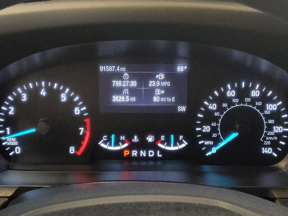 Used 2023 Ford Explorer 4WD image 23