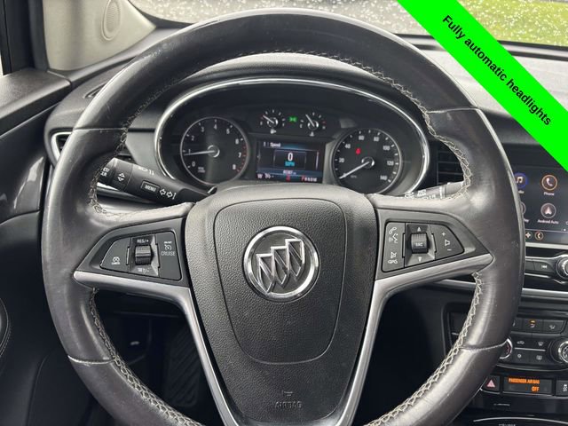 Used 2021 Buick Encore Preferred AWD/4WD image 25