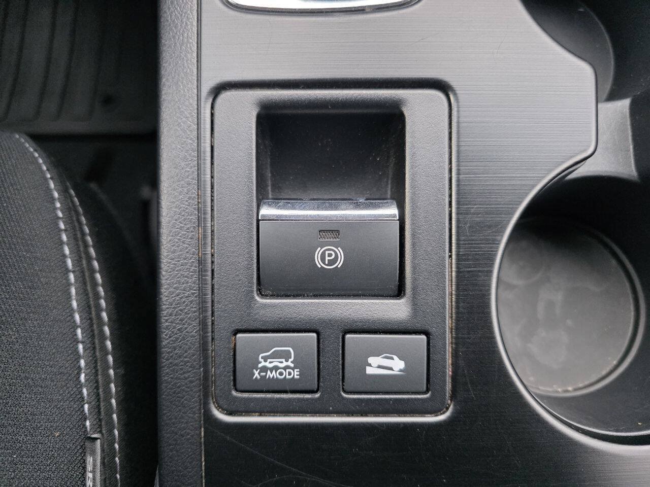 Used 2016 Subaru Outback 2.5i Premium AWD/4WD image 26