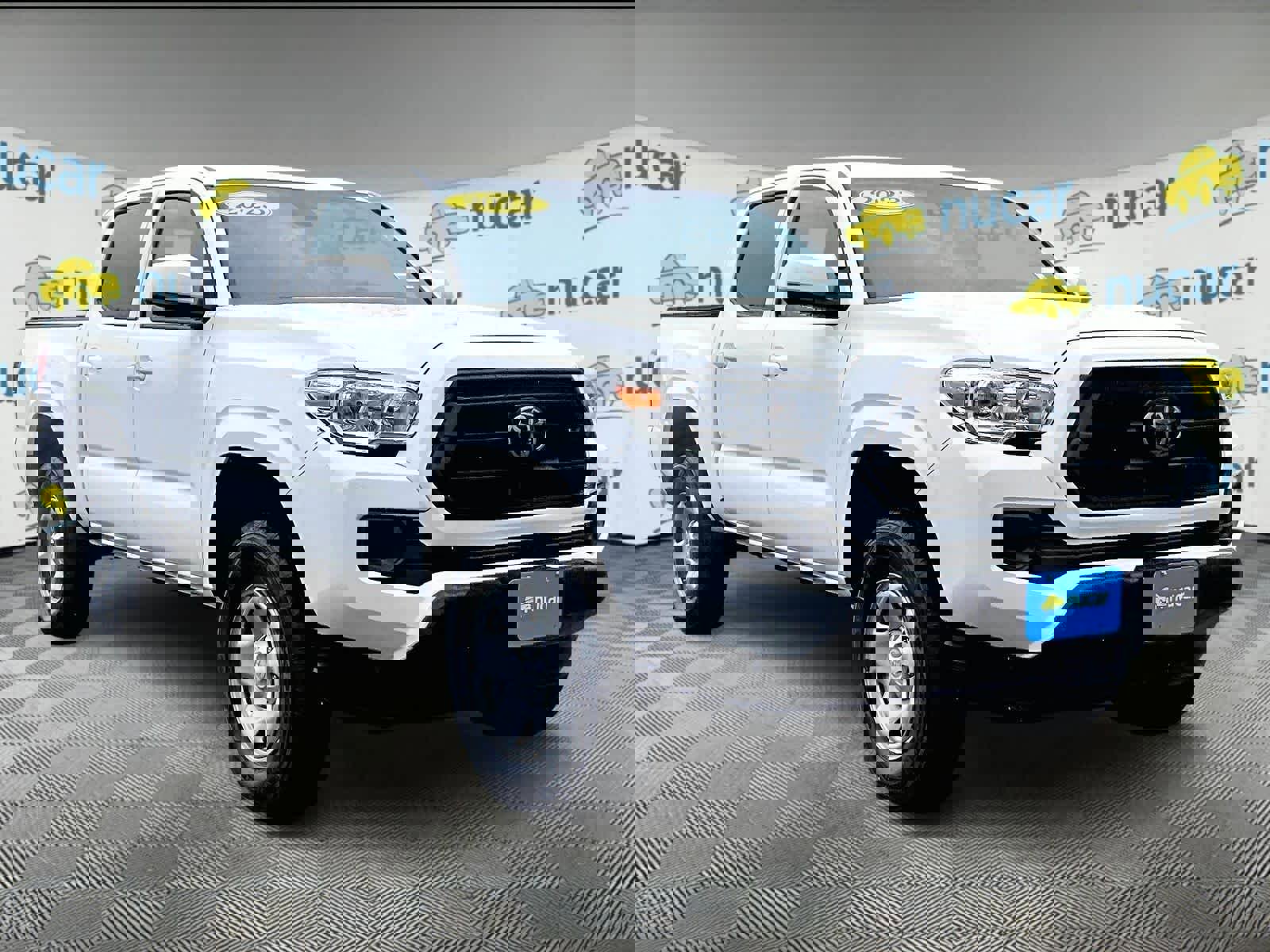 Used 2023 Toyota Tacoma SR image 1