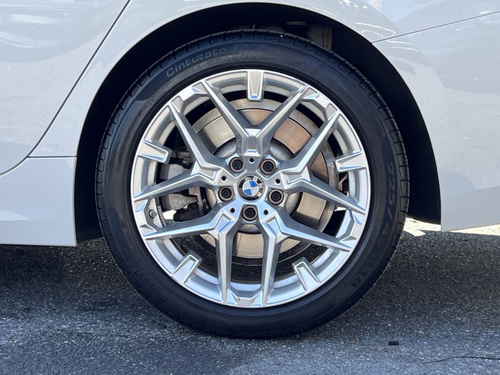 Used 2025 BMW 330i xDrive Sedan AWD/4WD image 17