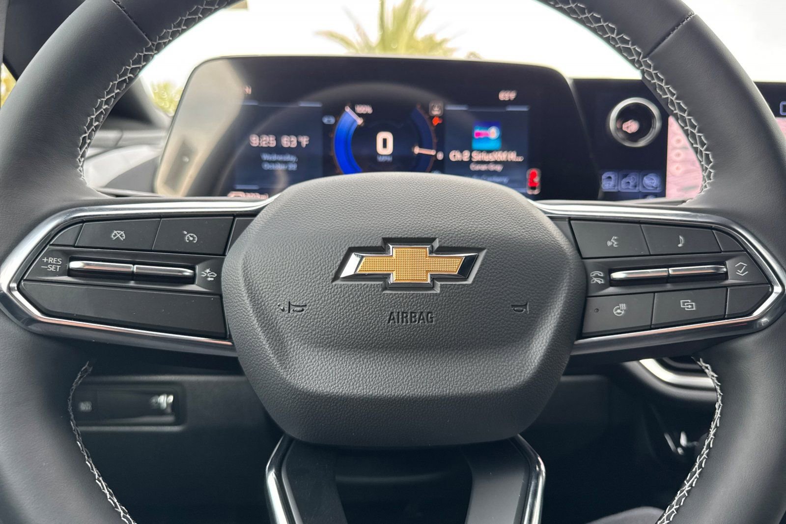 New 2026 Chevrolet Equinox EV LT image 22