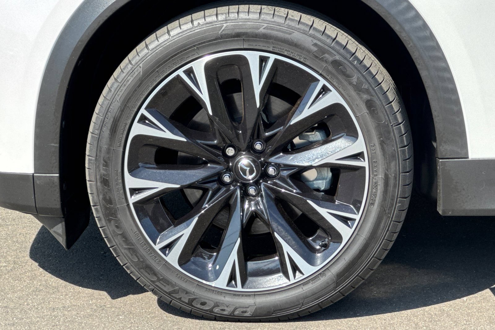 Certified 2024 MAZDA CX-90 Plug-In Hybrid w/ Premium Plus AWD/4WD image 29