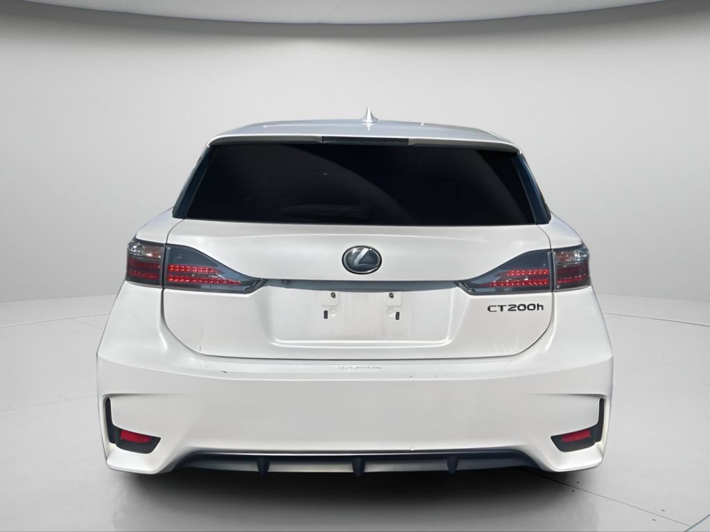 Used 2015 Lexus CT 200h FWD image 5