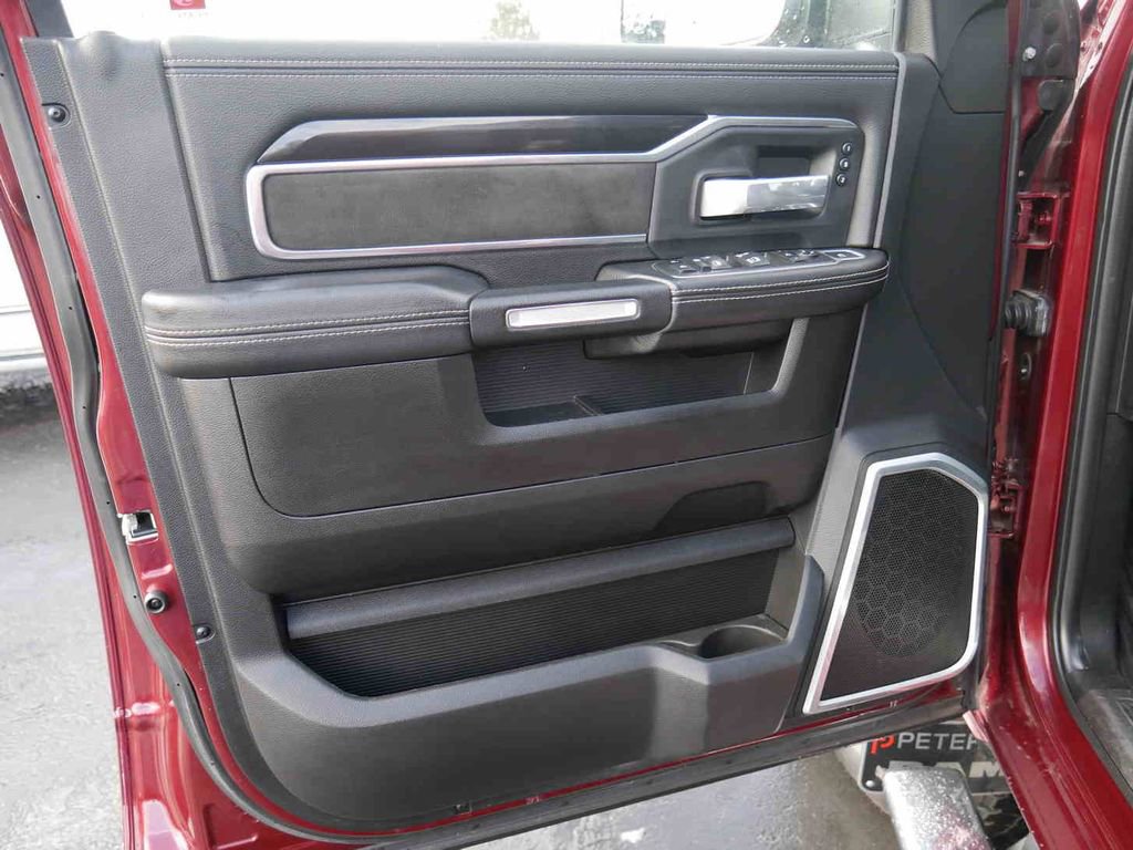 Used 2019 RAM 3500 Laramie image 35