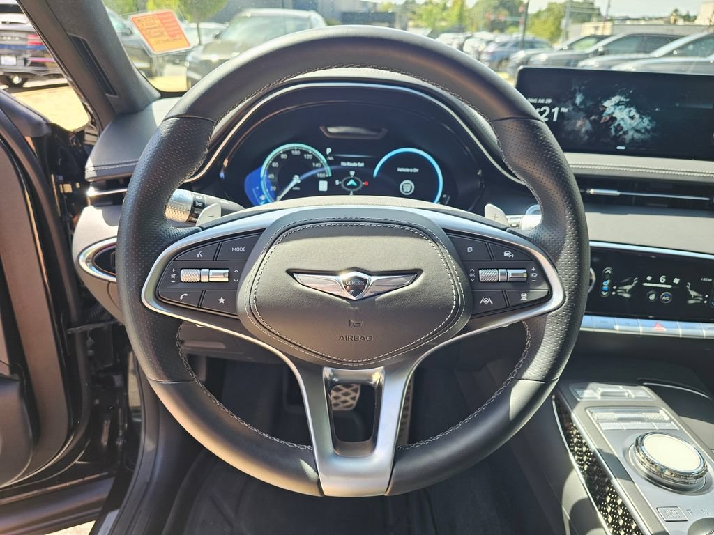 Certified 2025 Genesis GV70 3.5T Sport w/ Sport Prestige Package AWD/4WD image 11