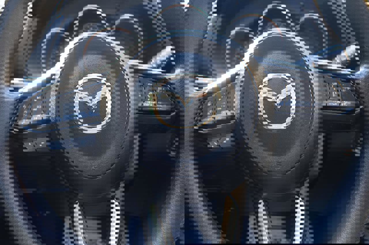 Used 2017 MAZDA CX-5 Sport image 28