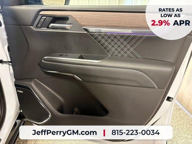 New 2026 GMC Acadia Denali w/ Super Cruise Package AWD/4WD image 19
