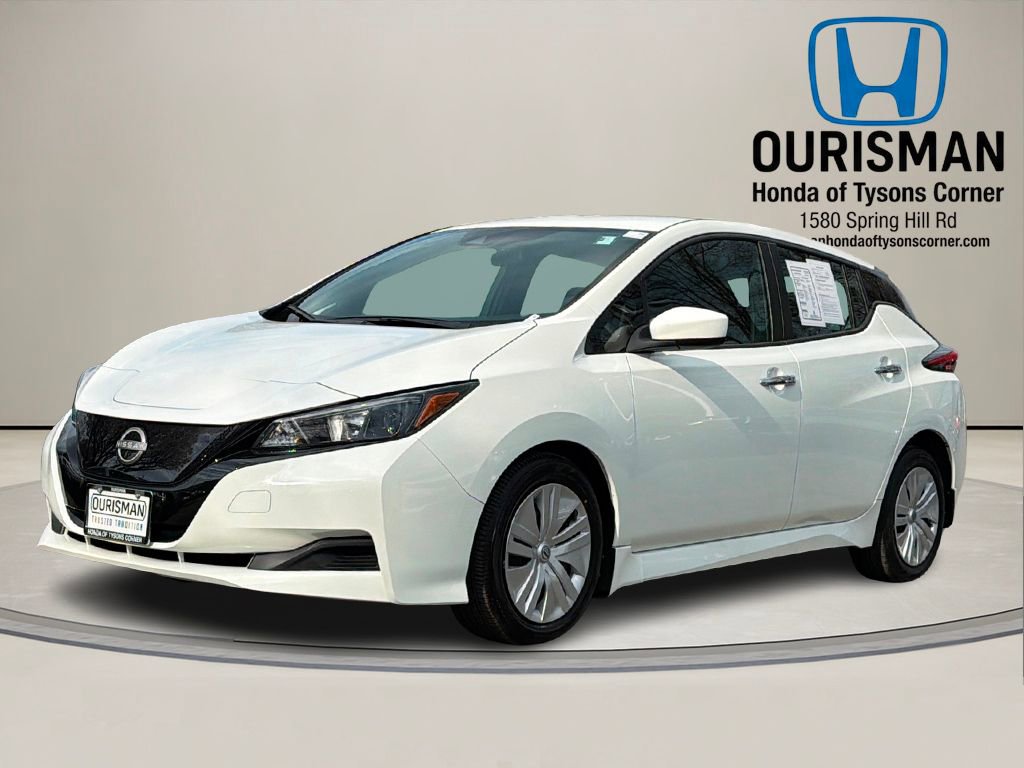 Used 2023 Nissan Leaf S image 2