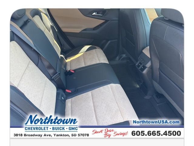 New 2026 Chevrolet Equinox ACTIV w/ Convenience Package III AWD/4WD image 19