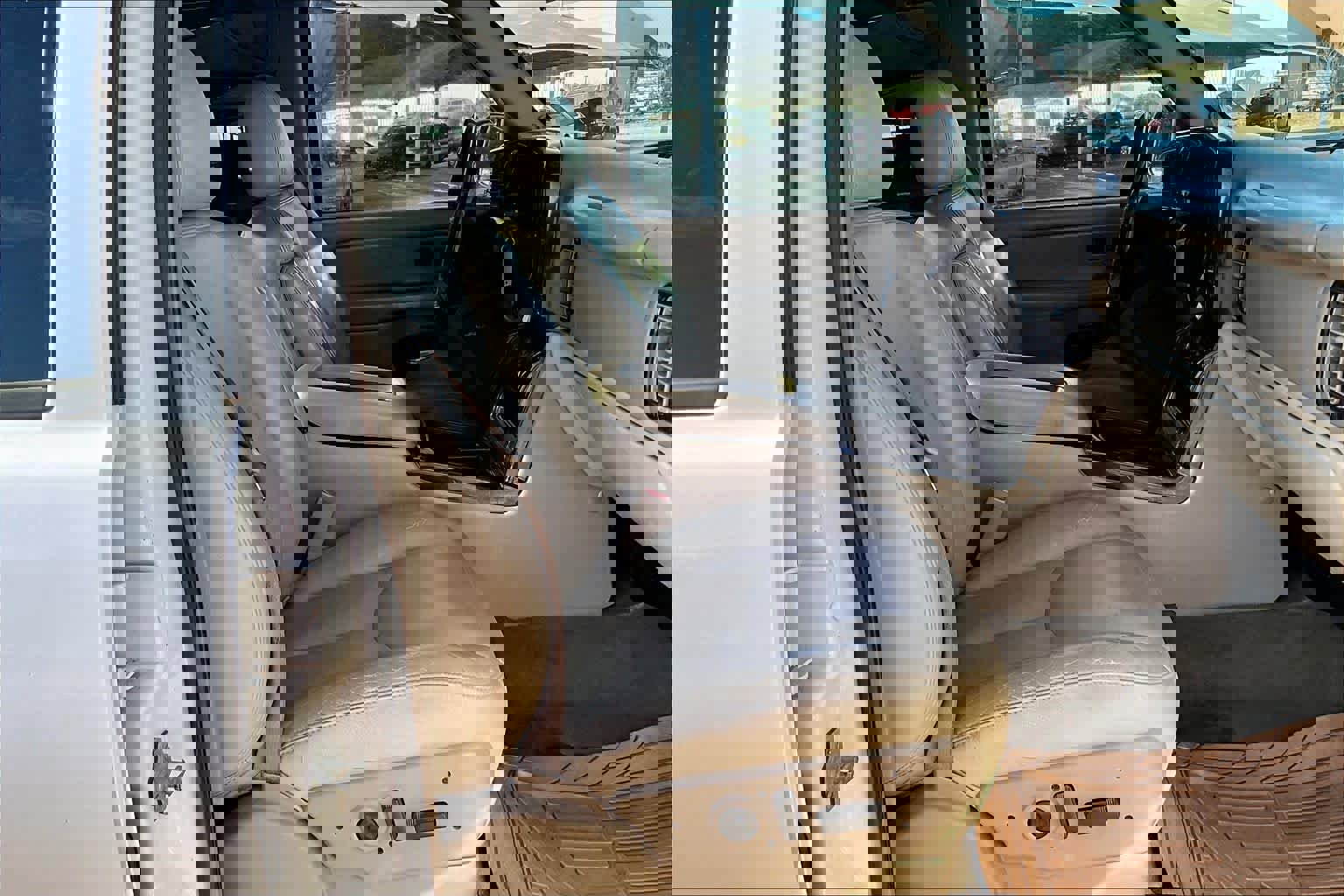 Used 2005 Chevrolet Avalanche Z66 w/ Sun And Sound Package image 8