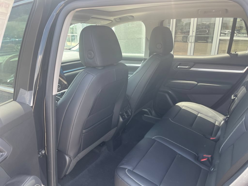 New 2026 GMC Terrain Denali w/ LPO, Floor Liner Package AWD/4WD image 16