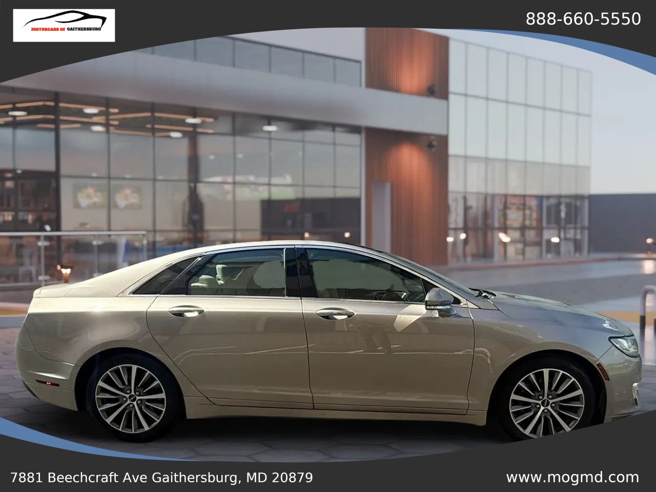 Used 2018 Lincoln MKZ Select w/ Select Plus Package FWD image 4