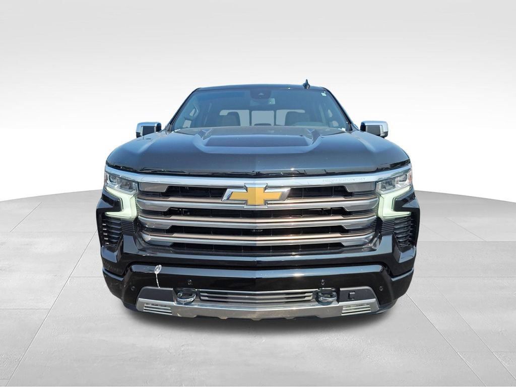 Used 2022 Chevrolet Silverado 1500 High Country AWD/4WD image 16
