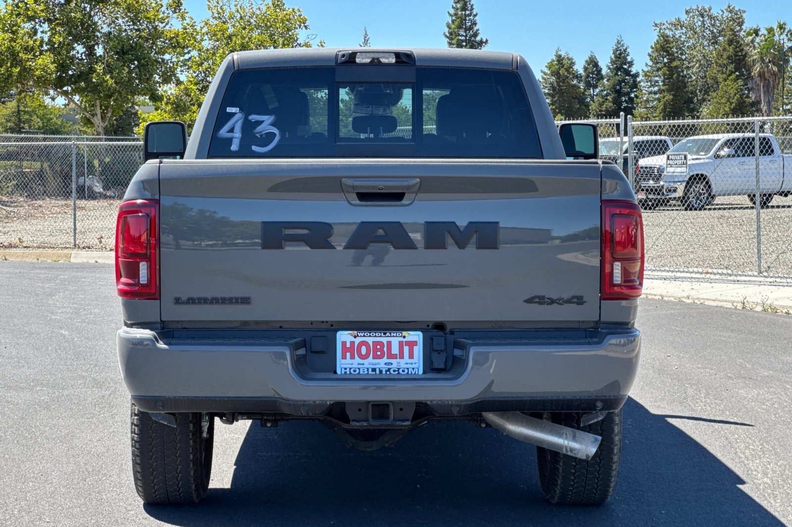 New 2026 RAM 2500 Laramie AWD/4WD image 4