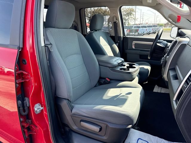 Used 2017 RAM 1500 Classic SLT AWD/4WD image 24