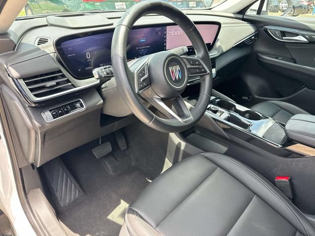 Used 2025 Buick Envision Preferred AWD/4WD image 24