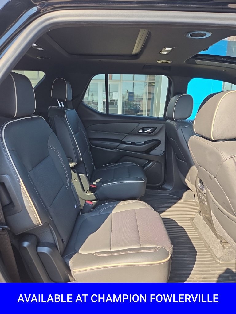 Used 2022 Chevrolet Traverse Premier AWD/4WD image 22