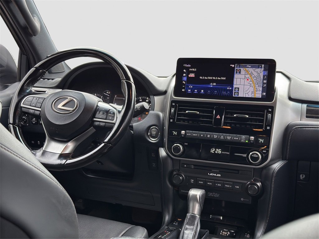 Used 2023 Lexus GX 460 Premium w/ Accessory Package image 19