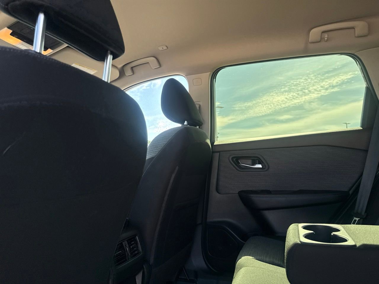 Certified 2023 Nissan Rogue SV FWD image 36