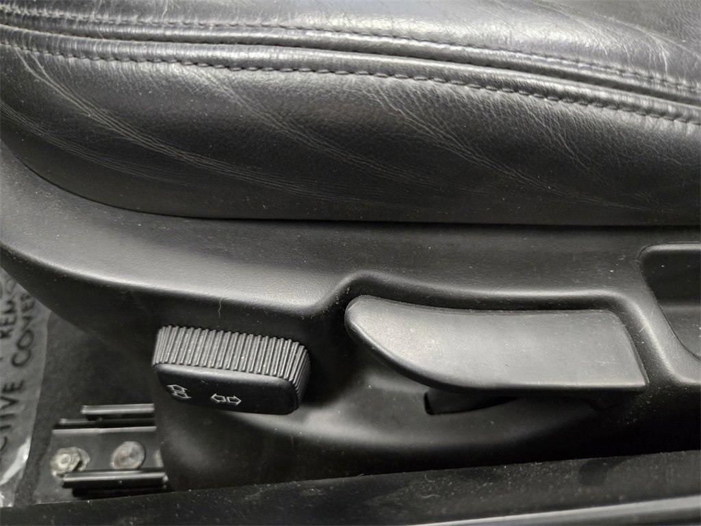 Used 1997 BMW Z3 2.8 image 26