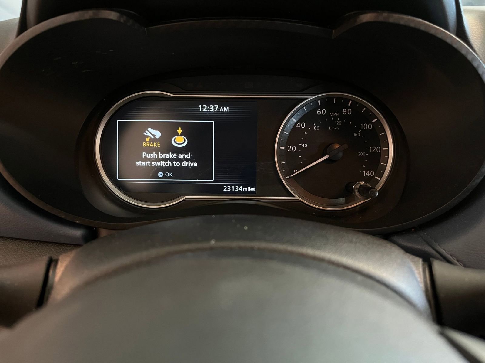 Used 2025 Nissan Versa SV image 39