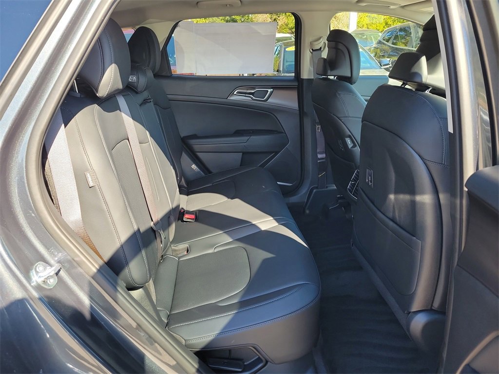 New 2026 Kia Sportage EX image 12