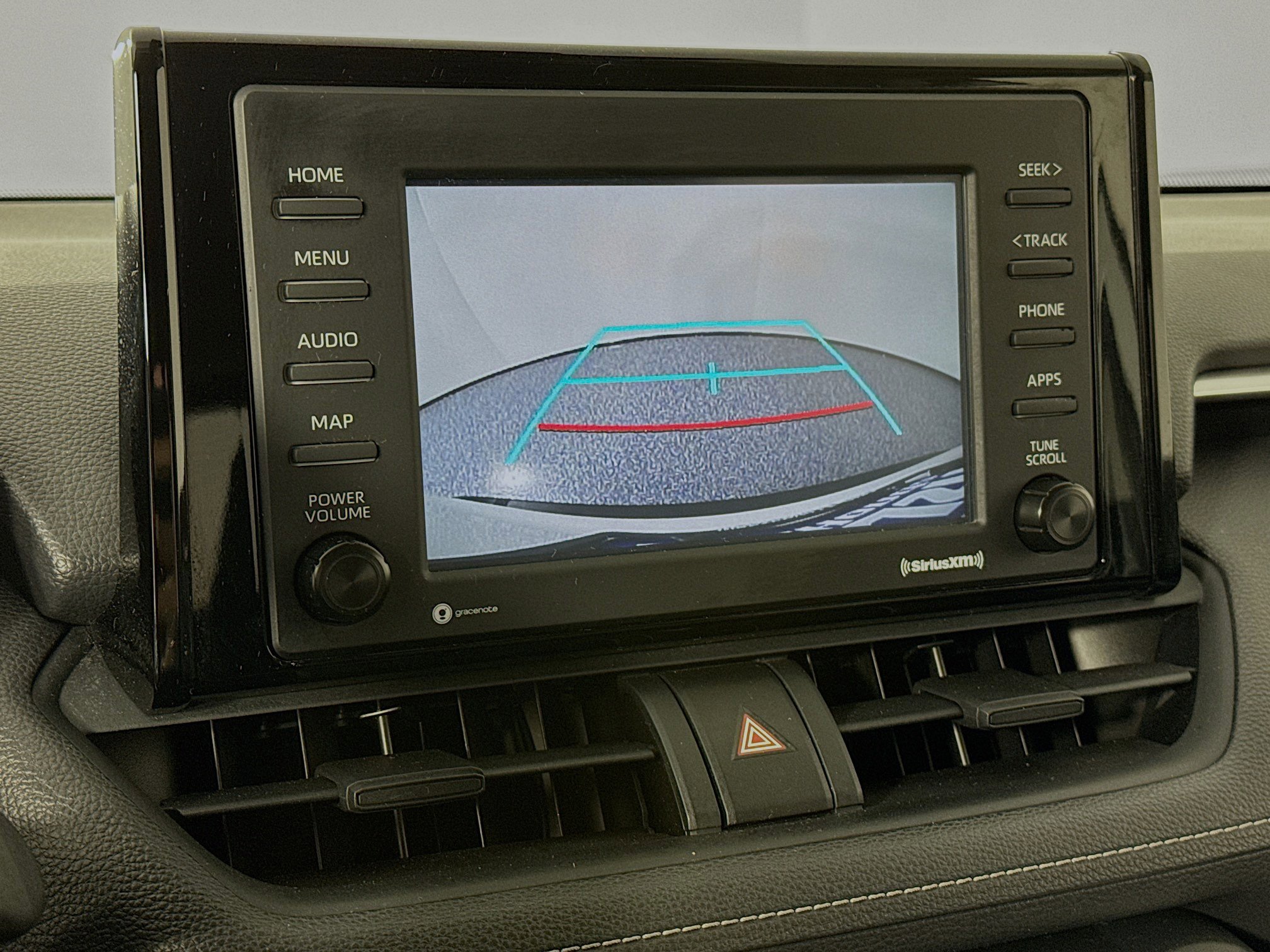 Used 2020 Toyota RAV4 XLE image 13