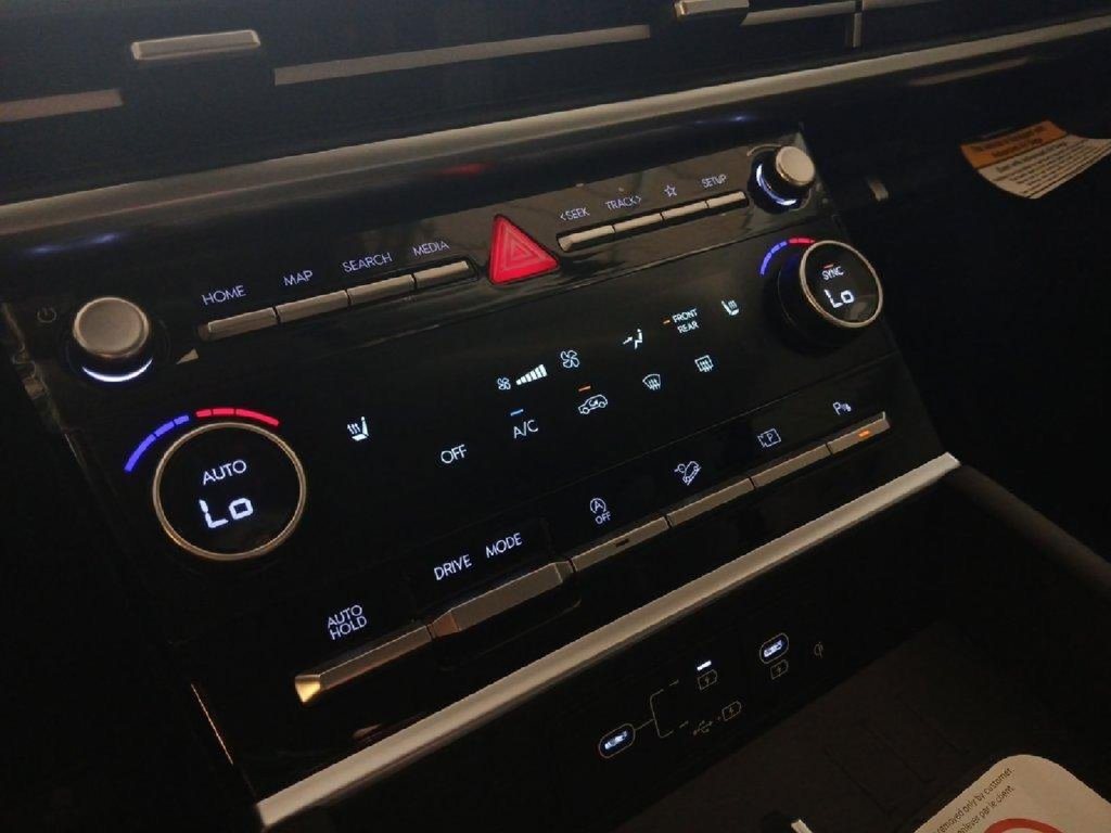 New 2026 Hyundai Santa Fe SEL FWD image 33