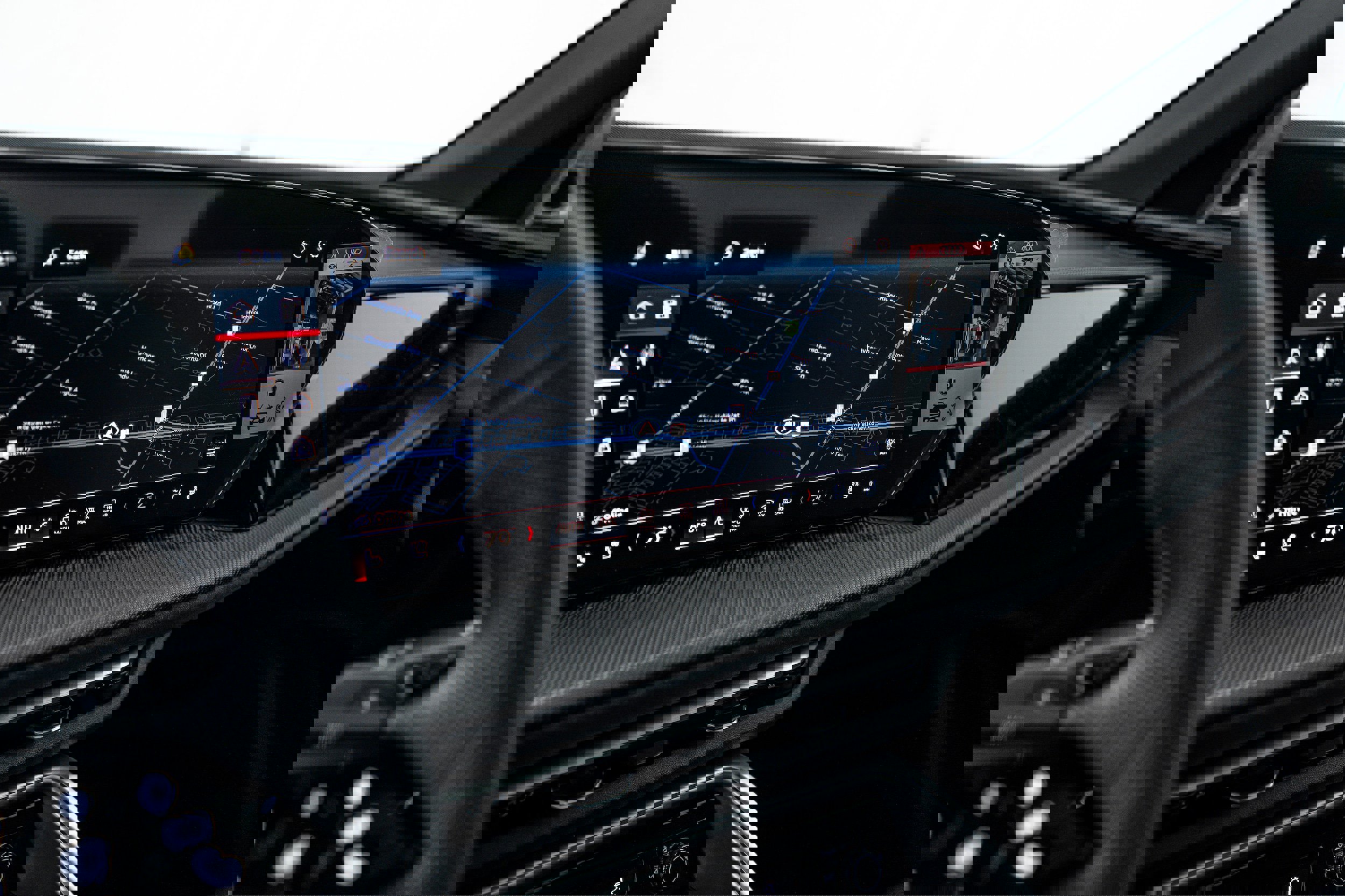 New 2025 Audi SQ5 Premium Plus image 12