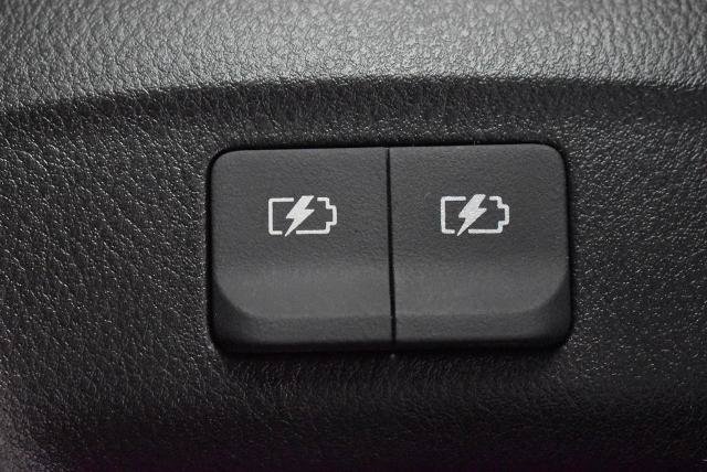 Certified 2025 Nissan Kicks Play S FWD image 27