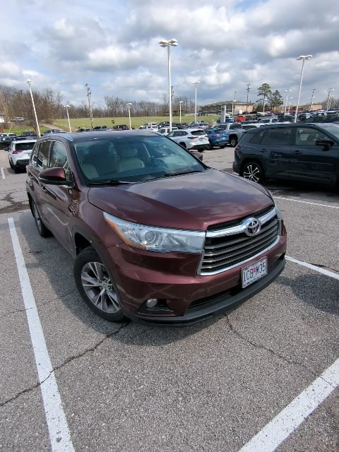 Used 2015 Toyota Highlander XLE image 15