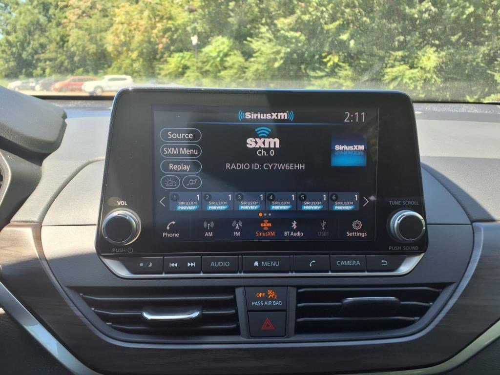 Used 2023 Nissan Altima 2.5 SV image 4