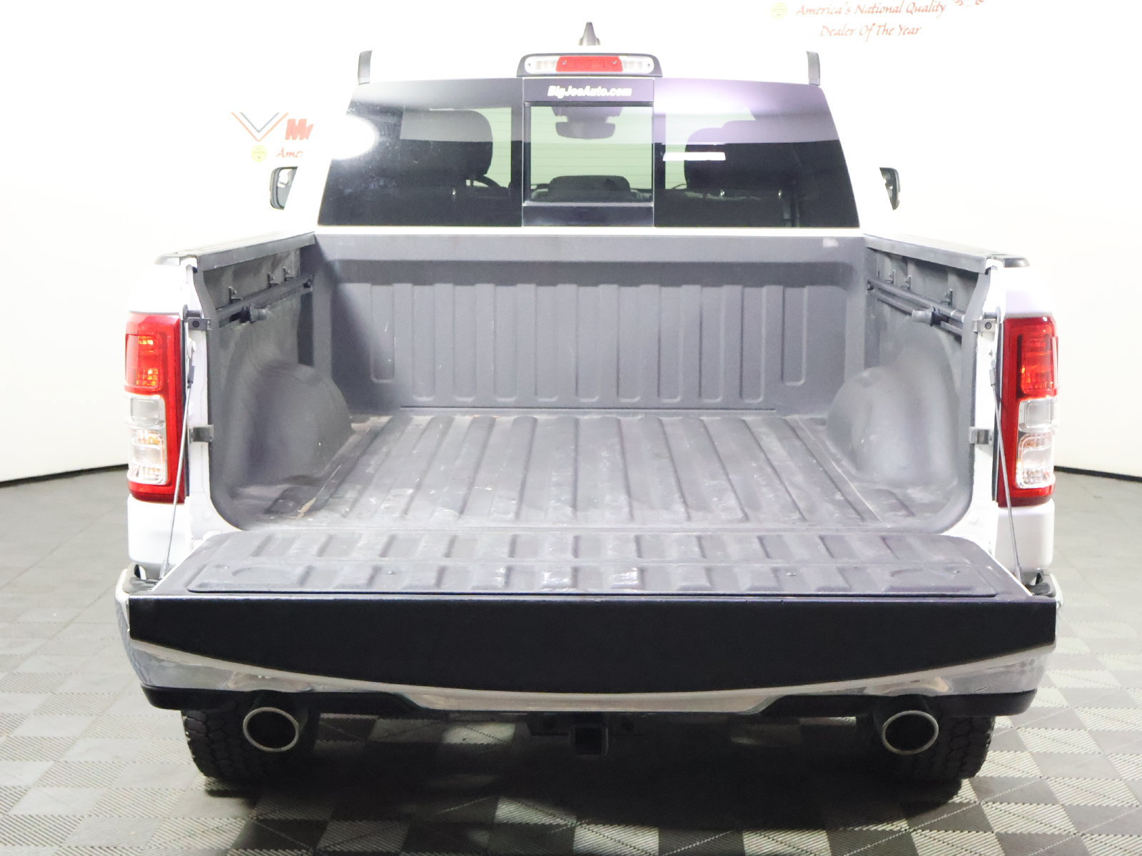 Used 2022 RAM 1500 Big Horn AWD/4WD image 12