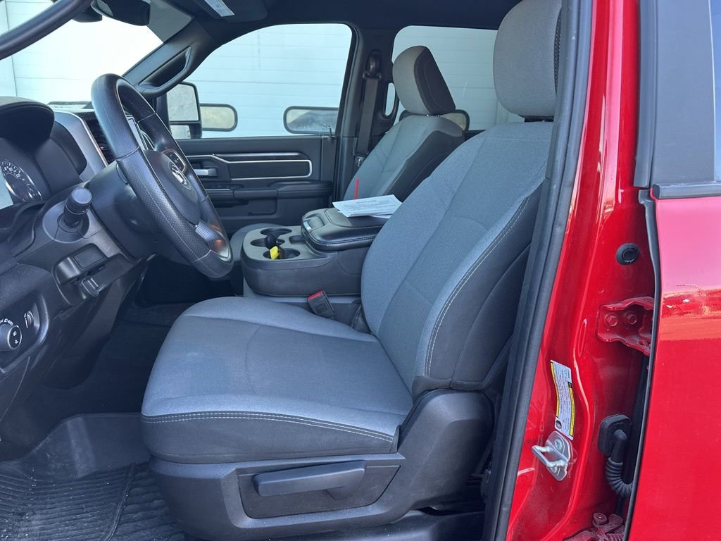 Used 2024 RAM 2500 Big Horn AWD/4WD image 10