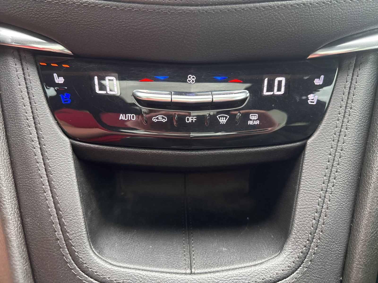 Used 2021 Cadillac XT5 Sportv AWD/4WD image 19